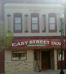 Restaurant - Coloma, MI - Easy Street Inn